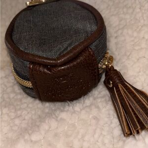 Itzy Ritzy Pacifier Case